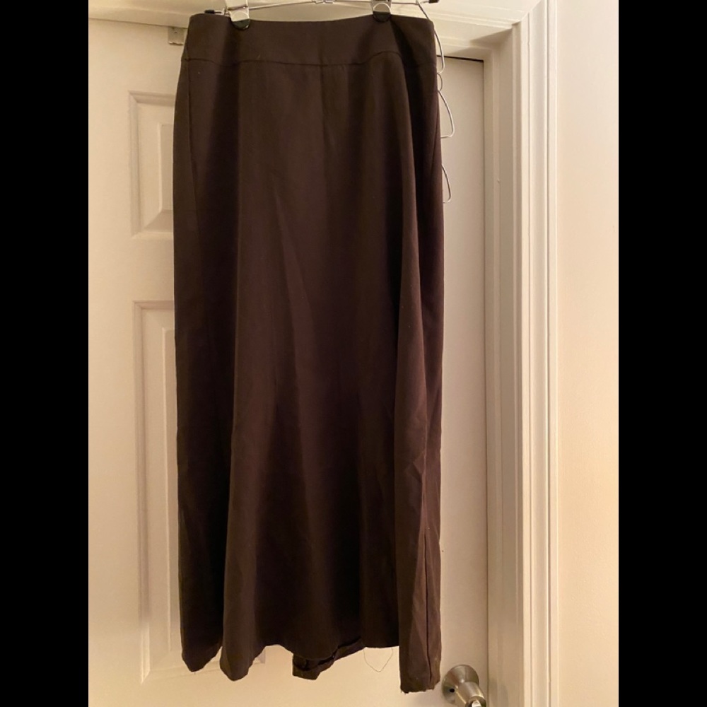 Dress Barn Size 6 Skirt
